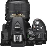 Nikon D5300 24.2 MP CMOS Digital SLR Camera + 18-55mm nikon lens